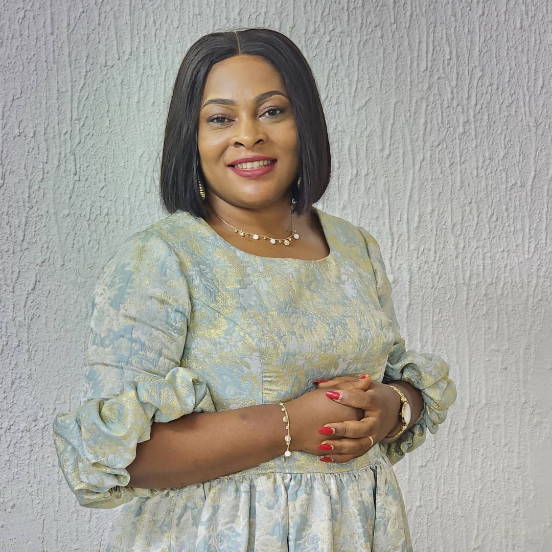 Rev. Lesley Mbuagbor